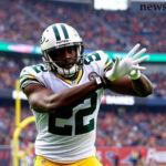 Davante Adams Takes a Swipe at the Bears